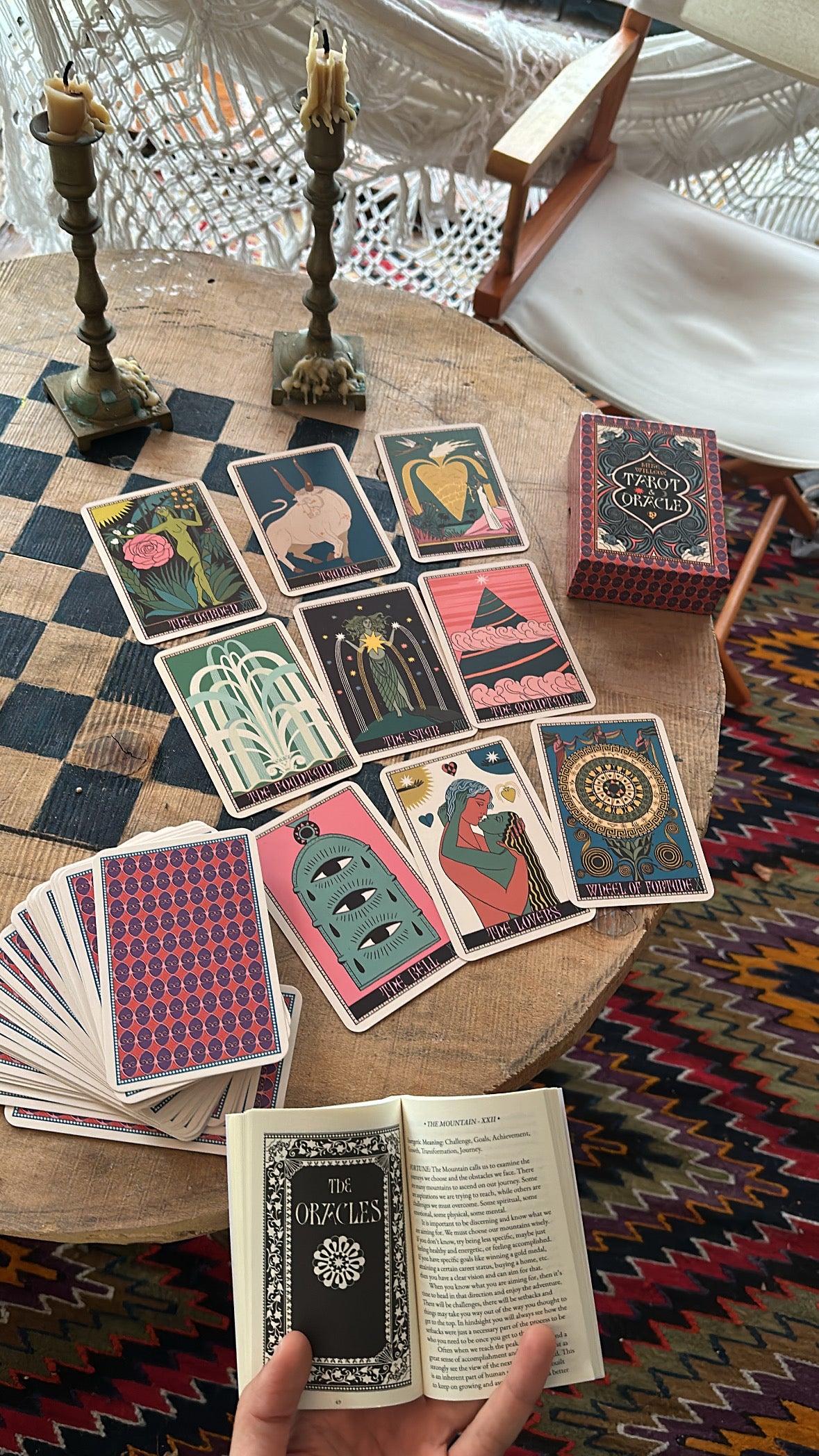 Tarot & Oracle - Second Edition