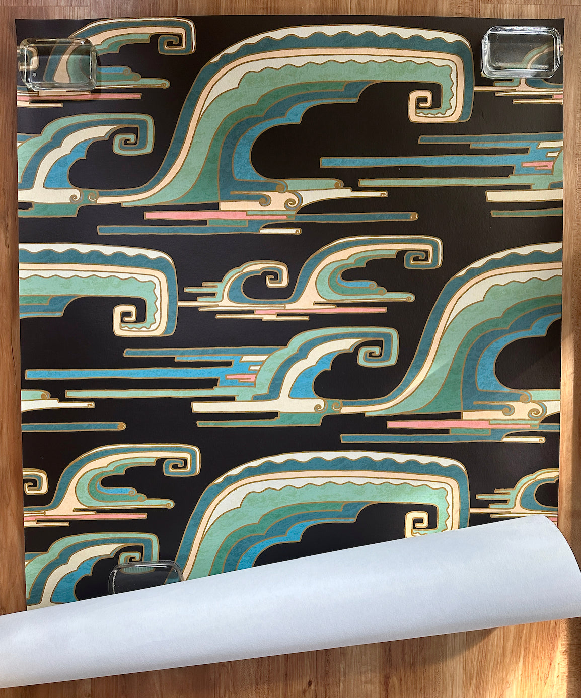 Deco Waves